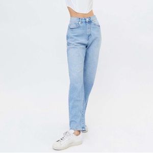BDG urban Outfitters comfort stretch cowboy jean